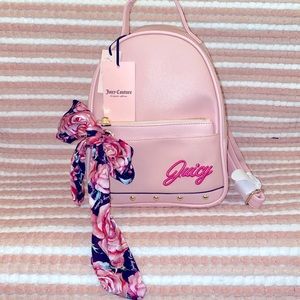 JUICY BACKPACK WITH WALLET/MAKEUP-BAG & SCARF